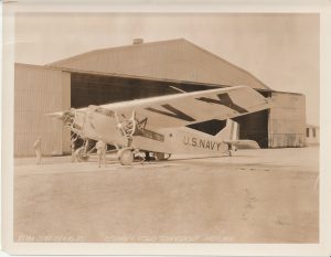 US-navy-ford-transport